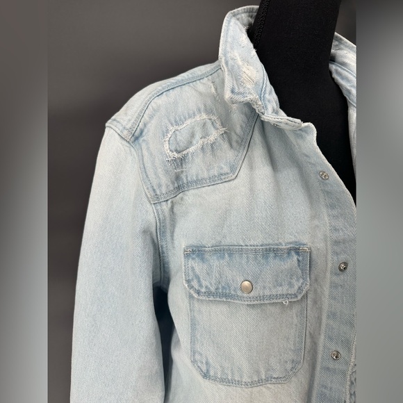Zara Relaxed Fit Denim Distressed Ripped Jean Jacket Size XL - Picture 4 of 11
